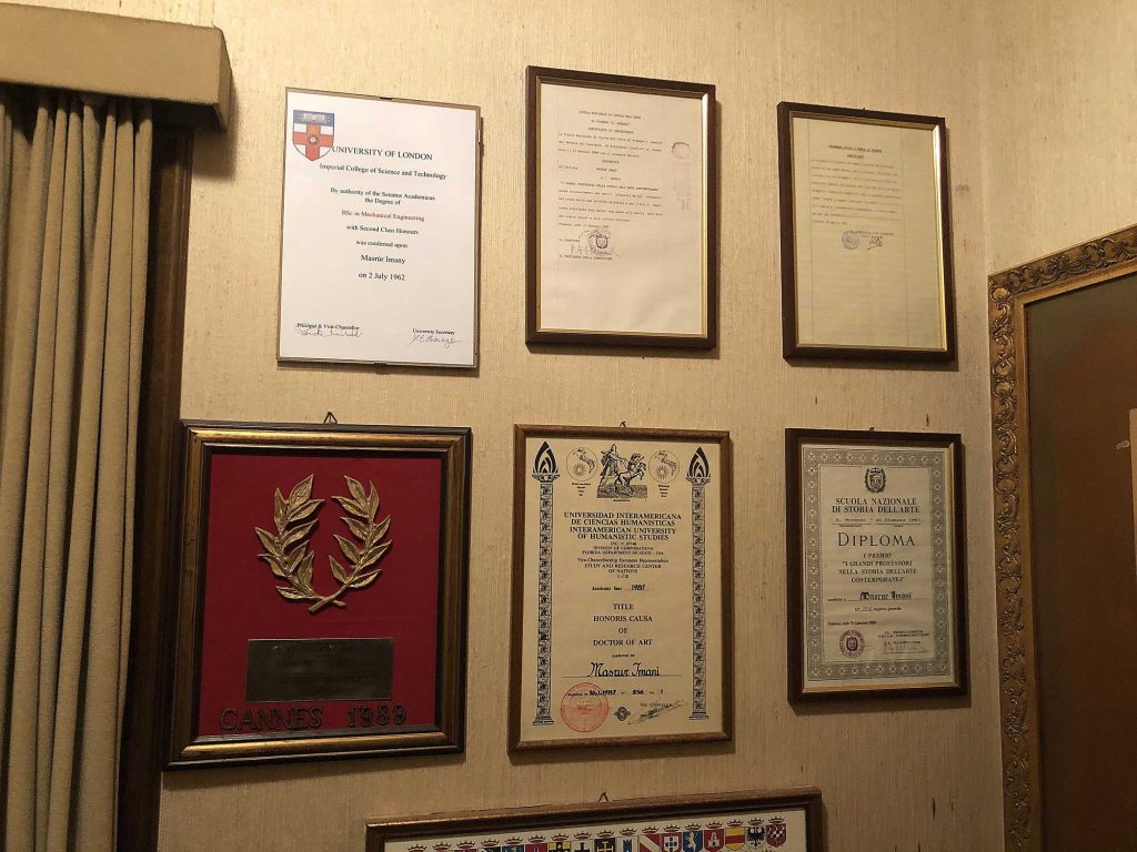 Targhe, diplomi e lauree di Masrur Imani